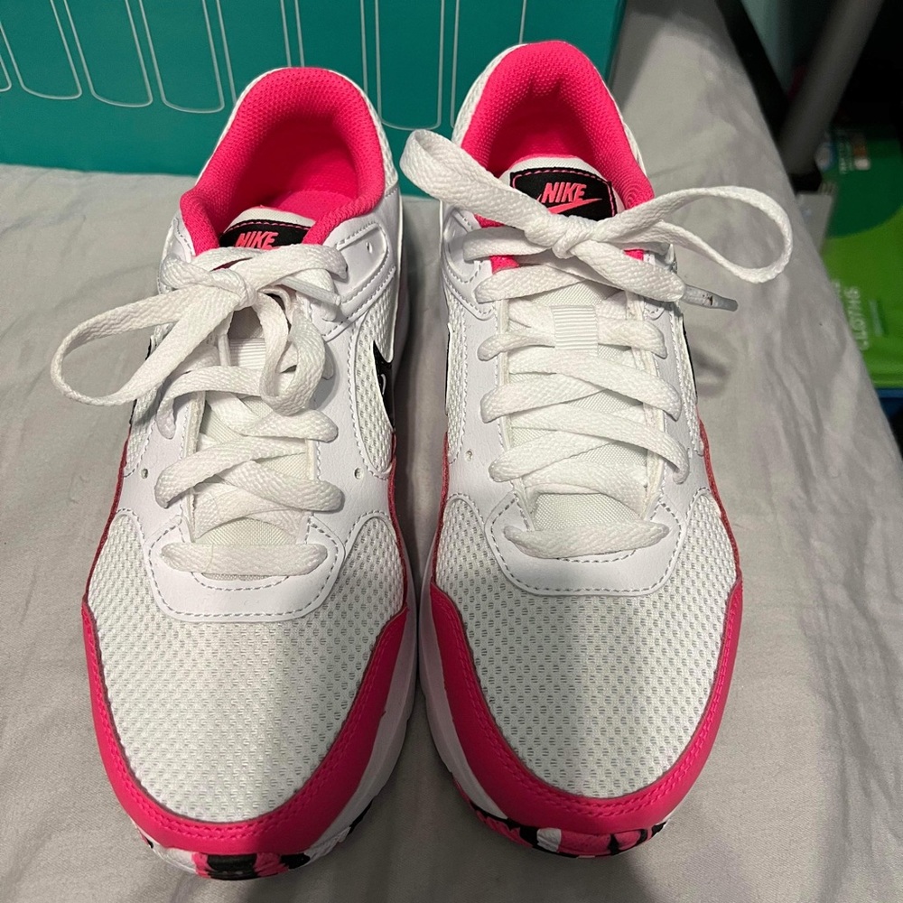 Nike air max
